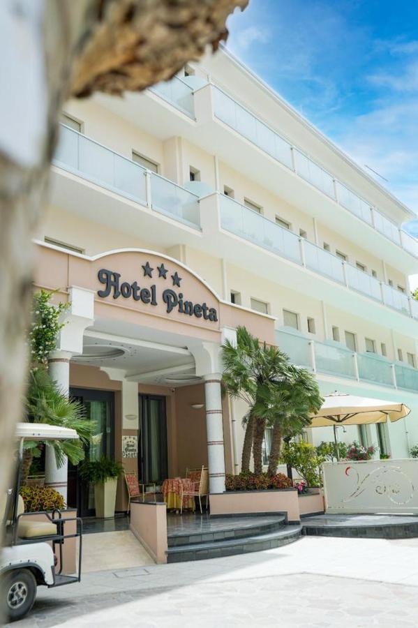 Hotel Pineta Bellaria-Igea Marina Exterior photo